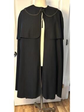 Inverness Style Black Cape #4 Collar Tie Closure Costume Cosplay Renaissance